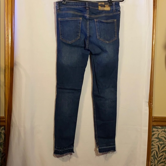 Women’s Zara Basic ripped skinny jeans - Picture 6 of 8